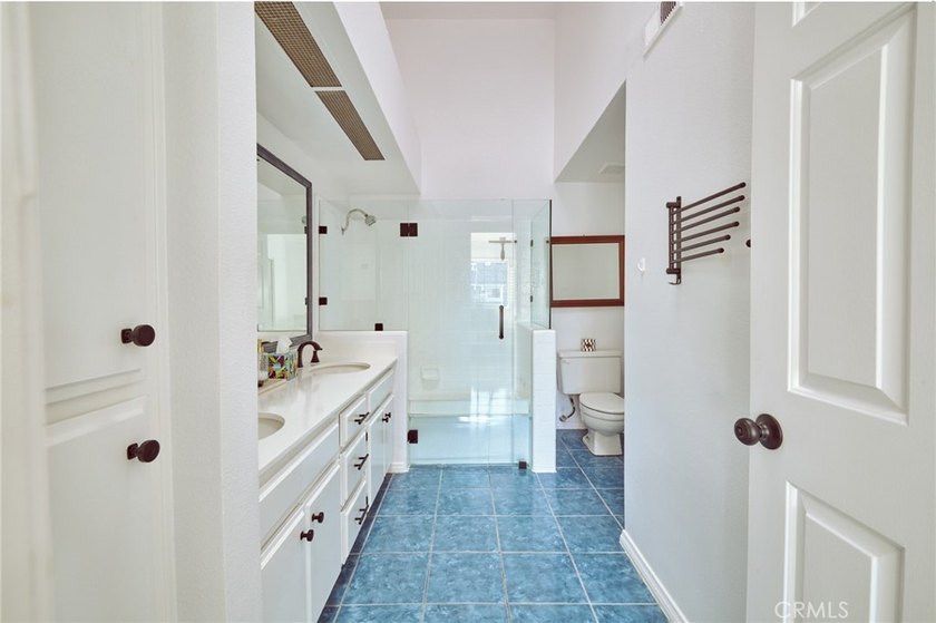 Welcome to your ideal coastal haven in Huntington Beach! Located - photo 28