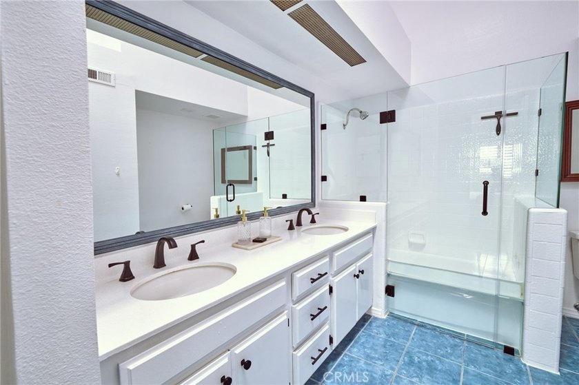 Welcome to your ideal coastal haven in Huntington Beach! Located - photo 30