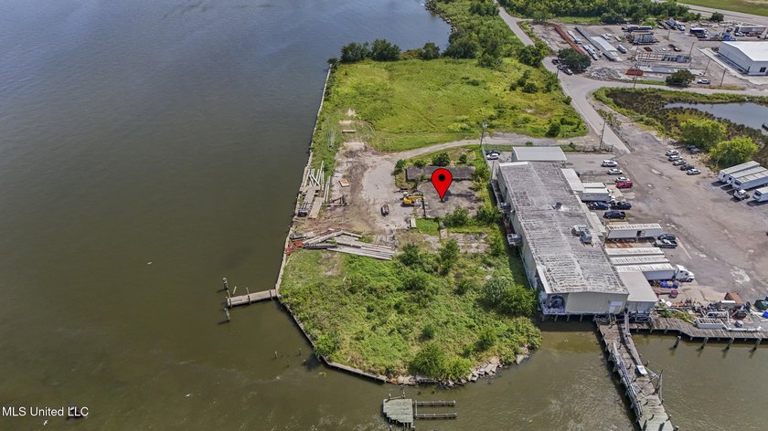 An extraordinary opportunity awaits on the Back Bay of Biloxi, a - photo 12