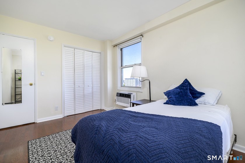 Perched just under the top floor, this stunning 2BR/1BA condo - photo 16
