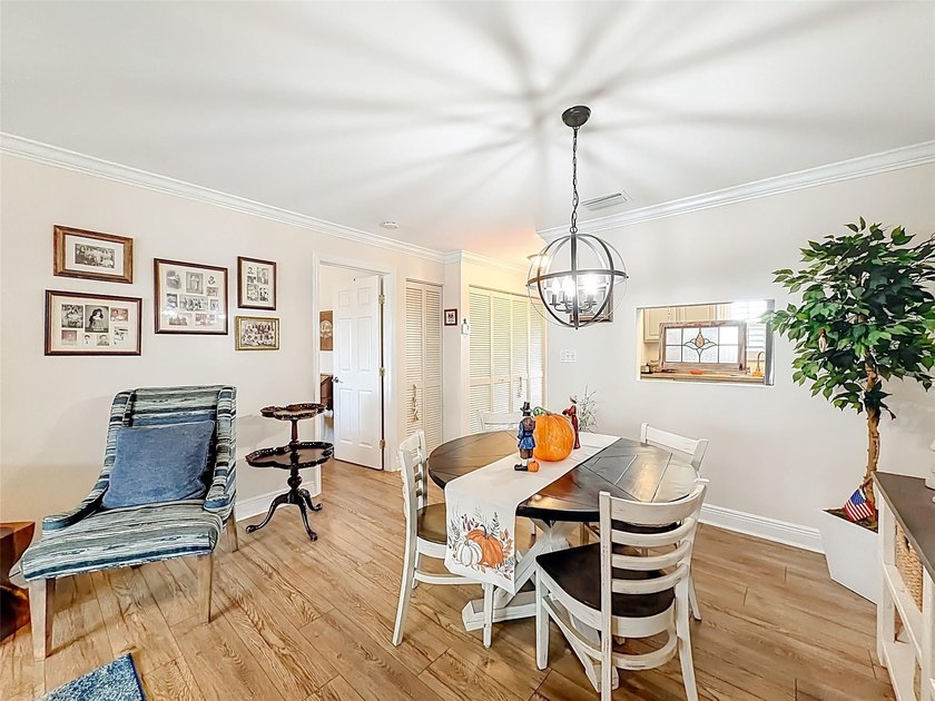 Welcome to Royal Park Gardens, a highly sought-after 55+ - photo 19
