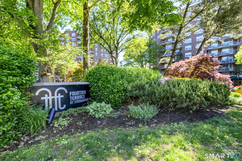 Perched just under the top floor, this stunning 2BR/1BA condo - photo 25