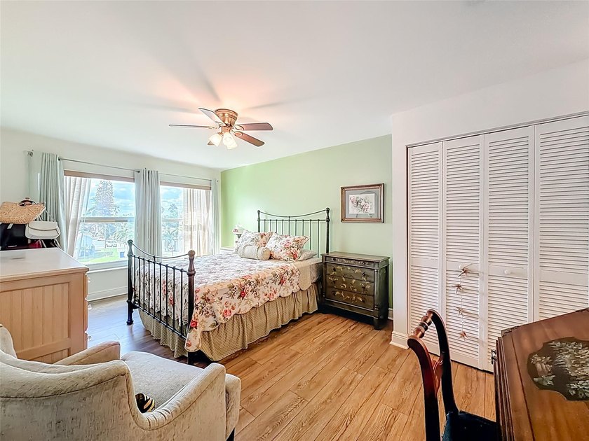 Welcome to Royal Park Gardens, a highly sought-after 55+ - photo 39