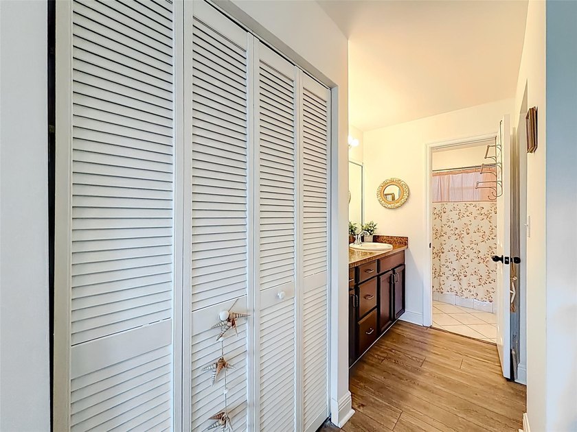 Welcome to Royal Park Gardens, a highly sought-after 55+ - photo 45