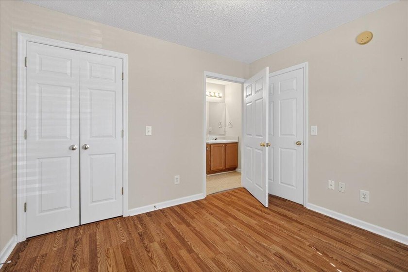 Move-In Ready Retreat Near Charleston! Enjoy the best of both - photo 12