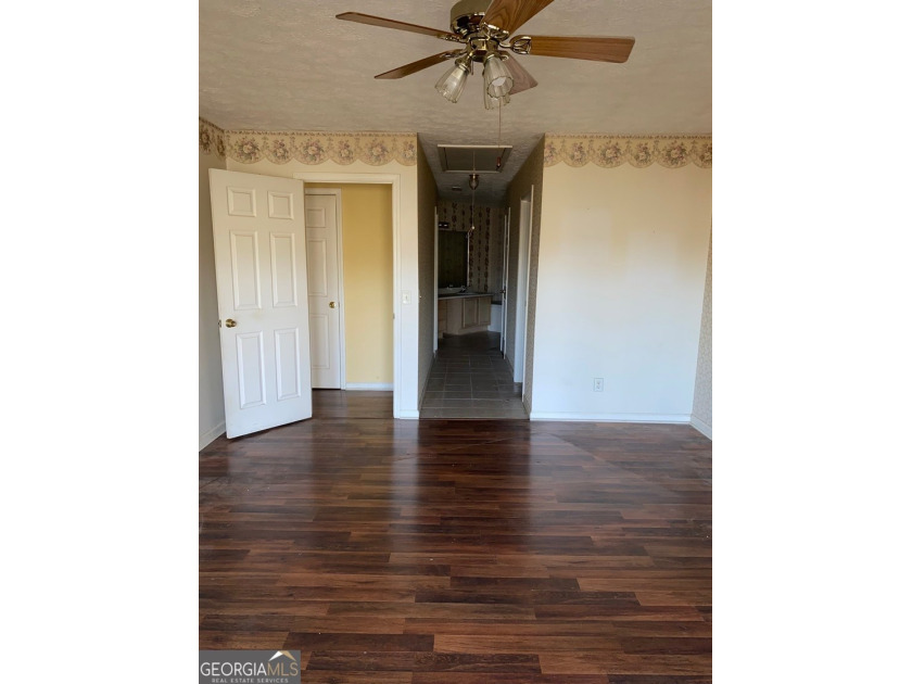 Beautiful Northeast Georgia - condo 3BR/3BA built 2000, elevator - photo 12