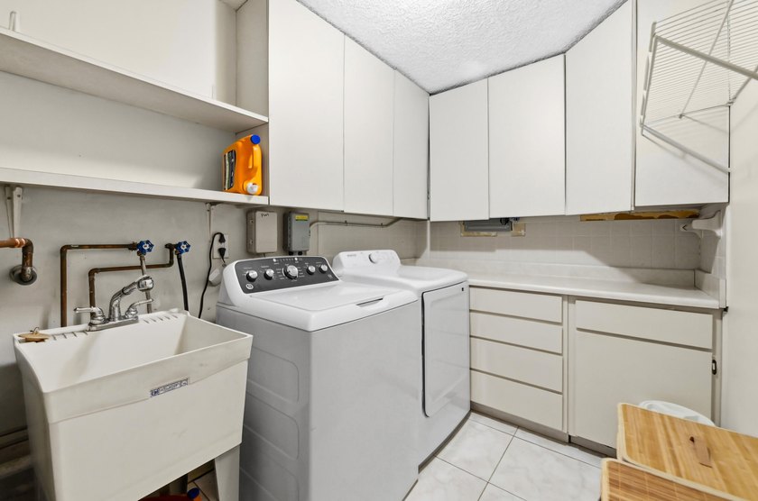 Welcome to 4732 Carthage Circle South, a charming three-bedroom - photo 21
