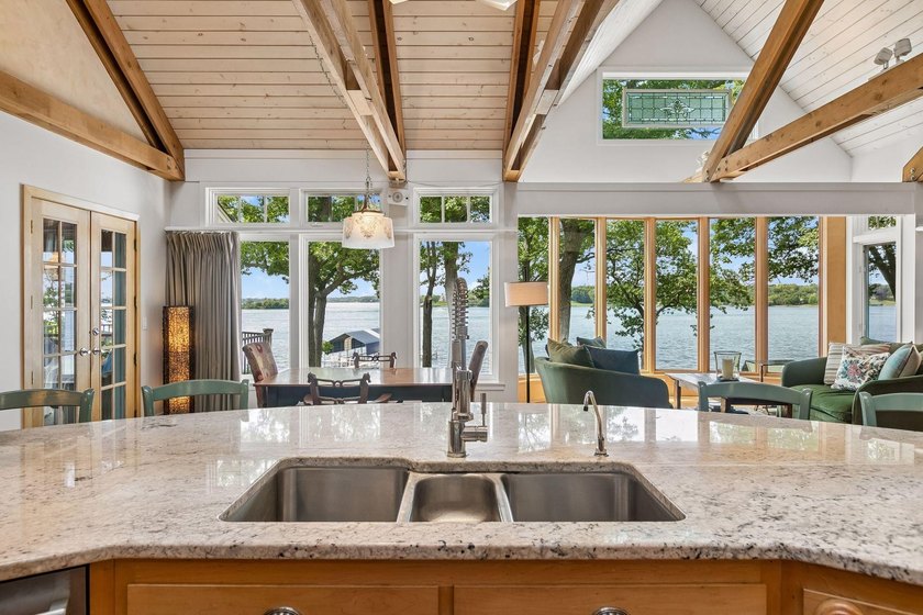 Known as The Cozy Nook, this storied Lake Minnetonka residence - photo 21