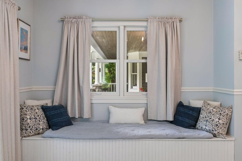 Known as The Cozy Nook, this storied Lake Minnetonka residence - photo 30
