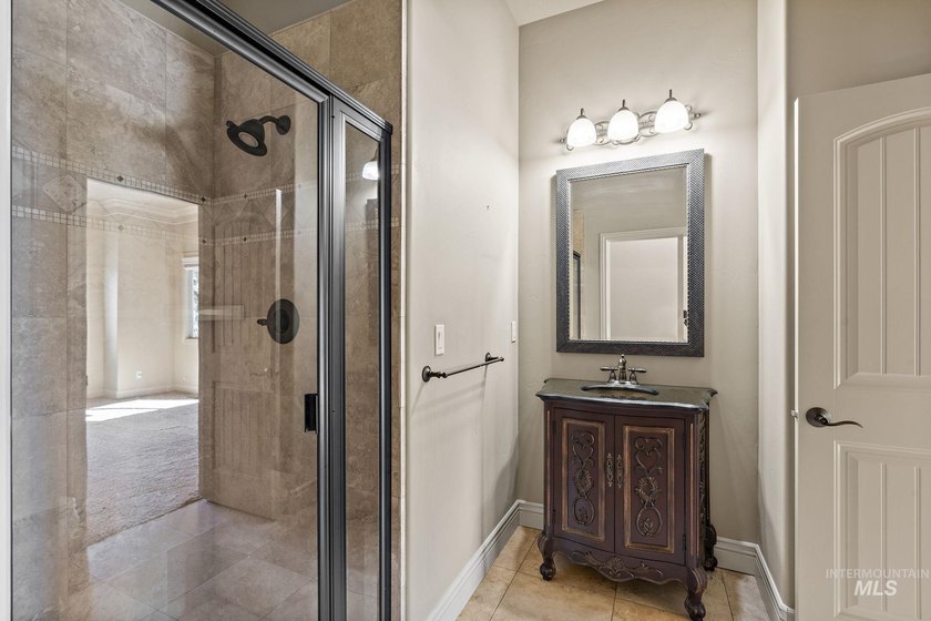 $10,000 SELLER CONCESSION!! Under $700,000 in Banbury Meadows!! - photo 15