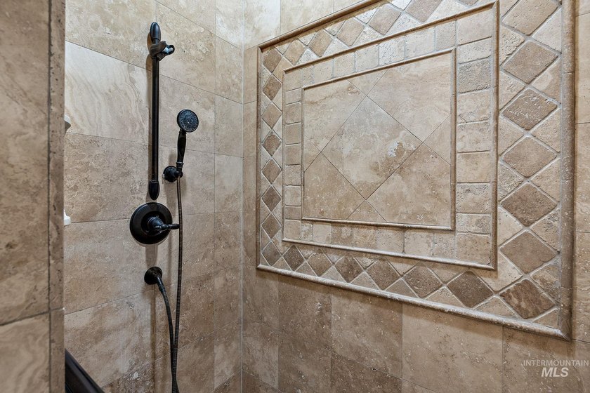 $10,000 SELLER CONCESSION!! Under $700,000 in Banbury Meadows!! - photo 23