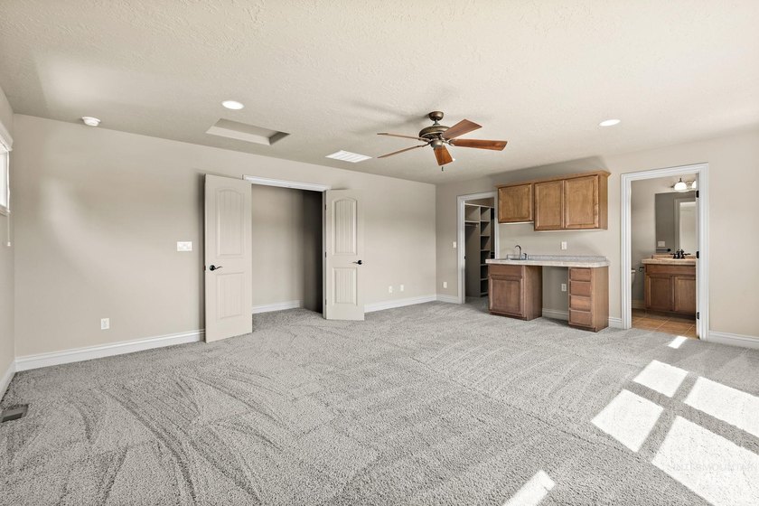 $10,000 SELLER CONCESSION!! Under $700,000 in Banbury Meadows!! - photo 28