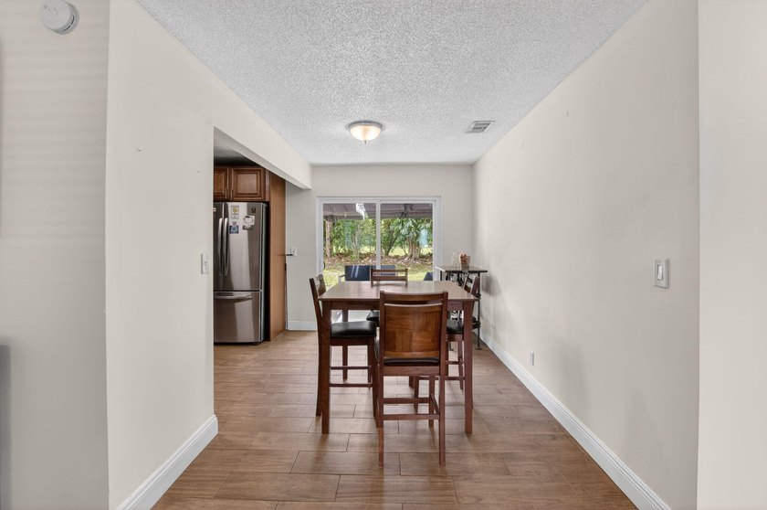Welcome home to this beautifully updated 3 bedroom 2 bathroom - photo 6
