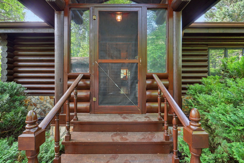 Lake Nottely, North end, True Log Home! Year round deep water! SO - photo 6