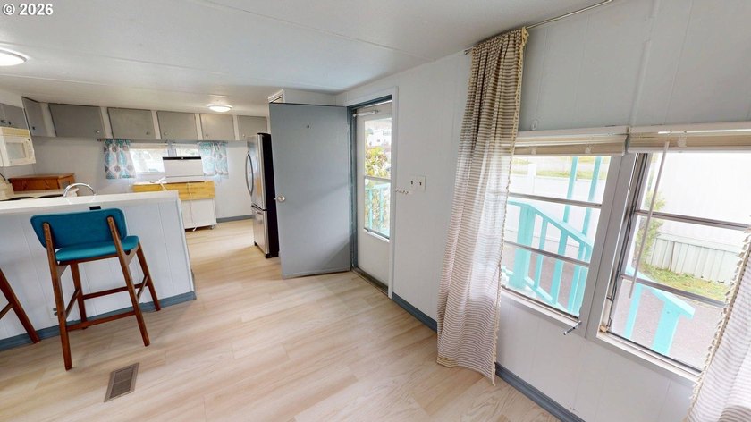 This sweet and comfortable two-bedroom, one-bath manufactured - photo 11