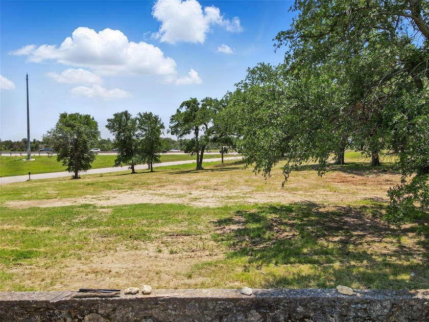 Looking for deeded waterfront property with an exceptional - photo 27