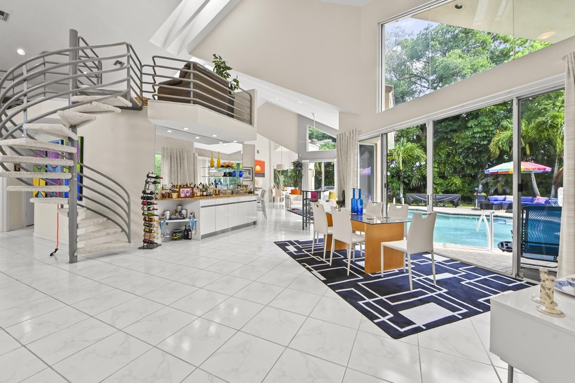 ALL OFFERS ENTERTAINED! Welcome to the beautiful gated community - photo 6