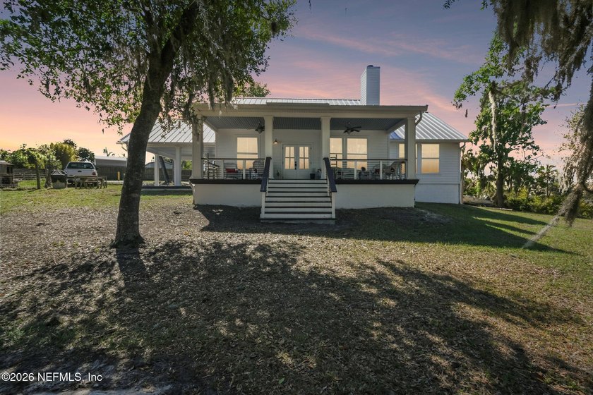 Multiple Offers.Waterfront Retreat on Private Island! Tucked - photo 8
