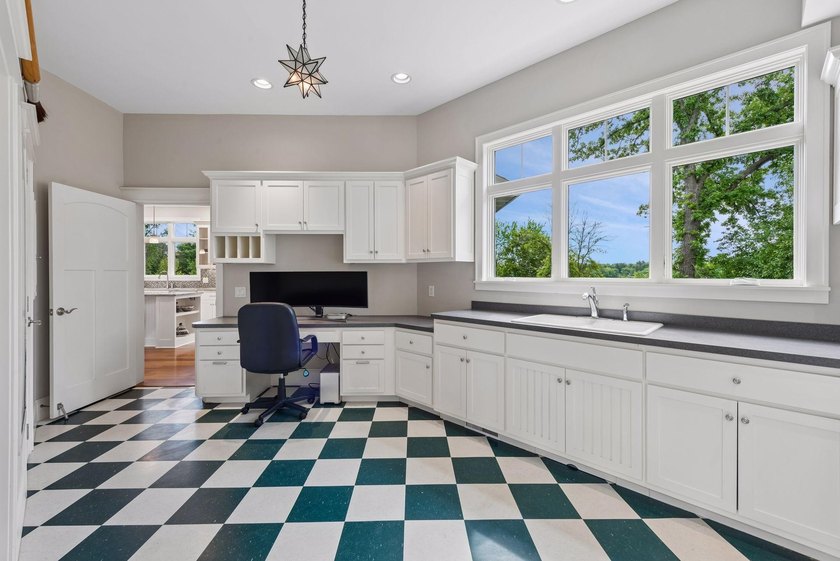 Welcome to your ultimate waterfront oasis on highly sought-after - photo 34