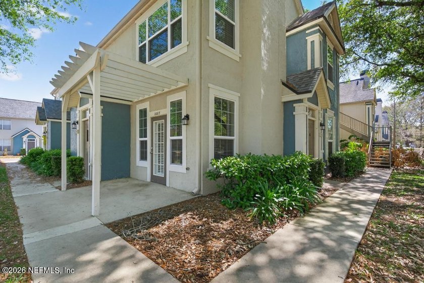 Featuring a private garage with an additional parking space - photo 8