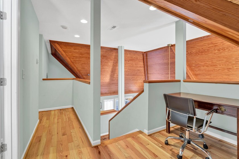 Custom designed 3 Br., 2.5 Ba. resort home is privately tucked - photo 33