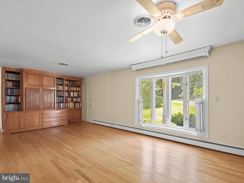 Discover the rare opportunity to own this exceptional six - photo 6