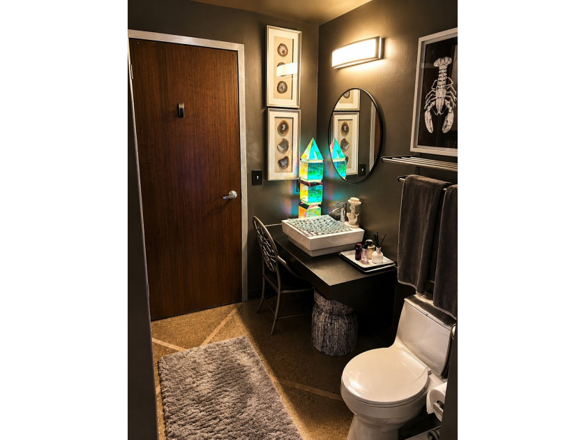 Welcome to urban living in the heart of downtown St. Paul! This - photo 12