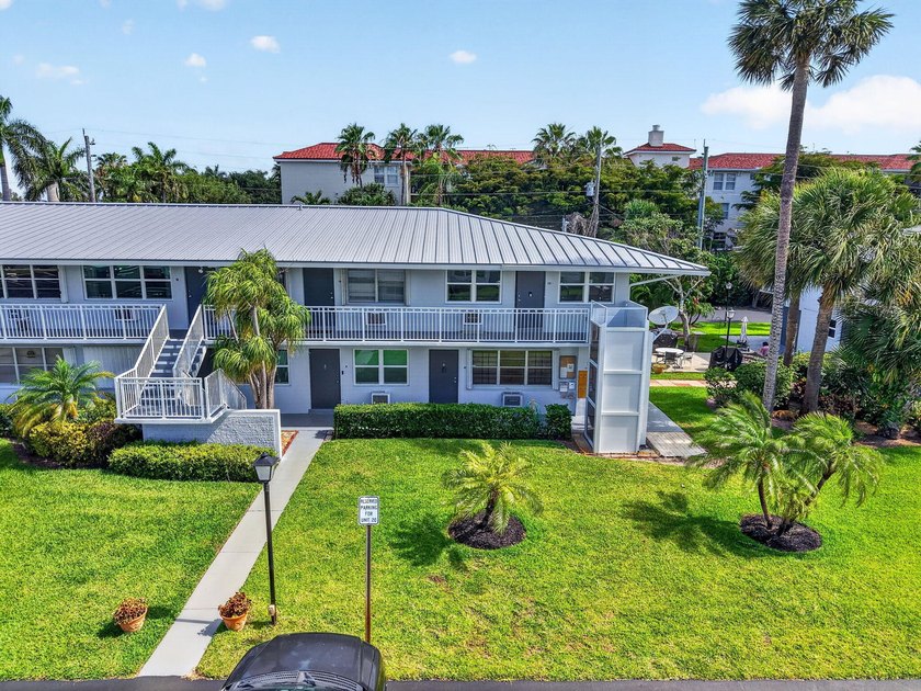 1st Floor, 1BR/1BA CO-OP, with waterfront living at its finest - photo 18