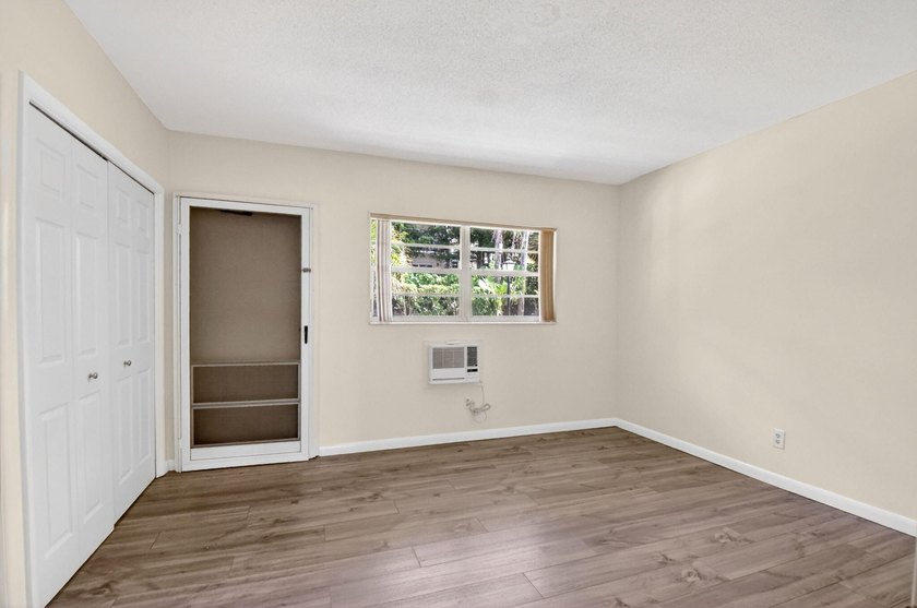 1st Floor, 1BR/1BA CO-OP, with waterfront living at its finest - photo 25