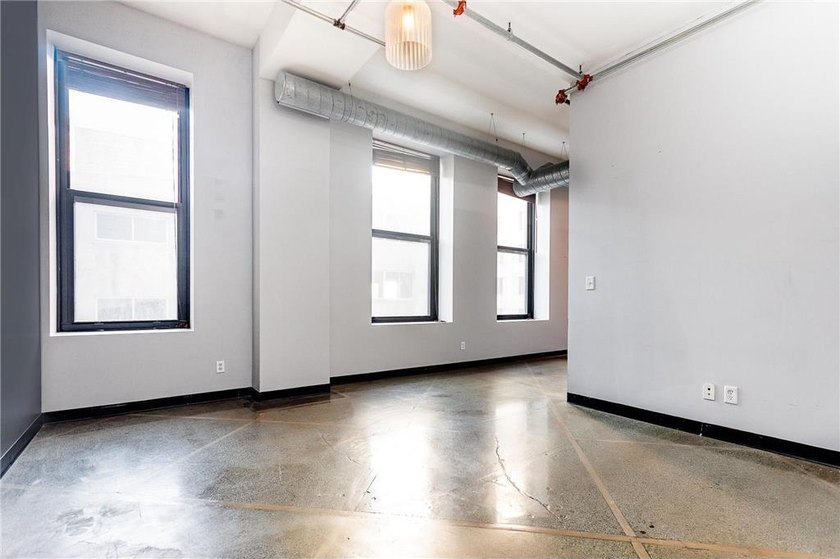 Welcome to urban living in the heart of downtown St. Paul! This - photo 25
