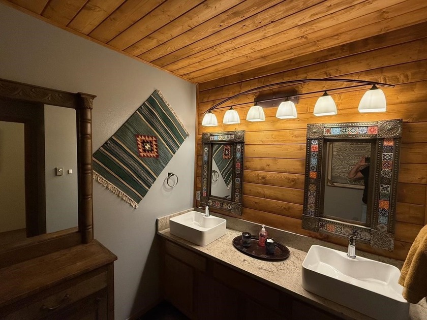RUSTIC CHARM, SPACIOUS LIVING AREAS, MODERN UPGRADES, FIRE PIT - photo 23