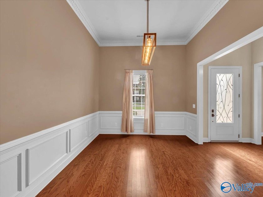 Open House Sunday Jul 19th 2-4PM *** Beautiful full brick home - photo 15