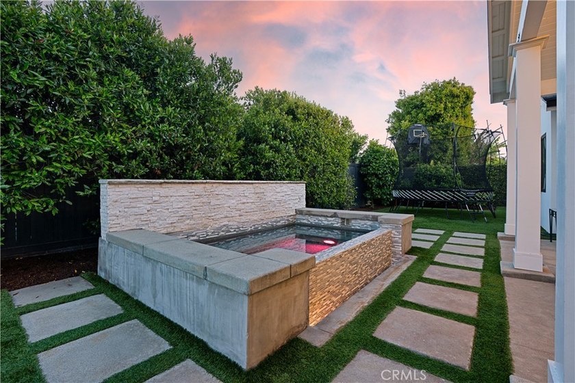 Some addresses in Newport Beach are simply in a class of their - photo 17