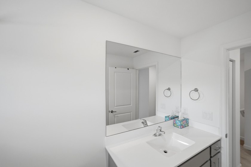 Rare corner-lot townhome with a 2-car garage in a quiet, gated - photo 31