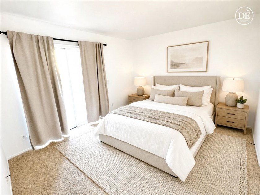 Recently upgraded and truly turnkey, this 1-bedroom, 1-bathroom - photo 2