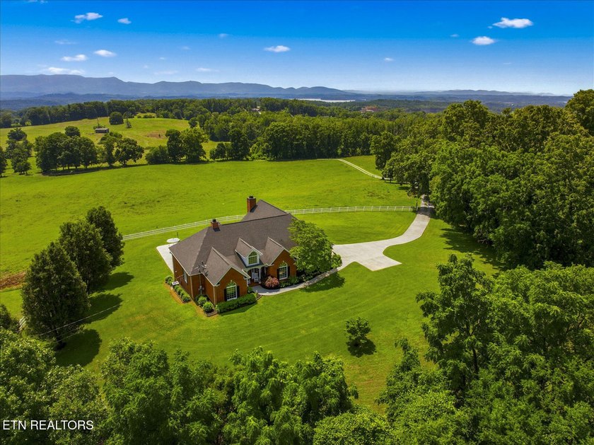 PRIME COMMERCIAL DEVELOPMENT OPPORTUNITY - HISTORIC DANDRIDGE - photo 29