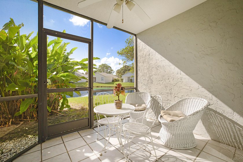 Beautiful 2 Bed/2 Bath 1st floor Condo in the highly desirable - photo 18
