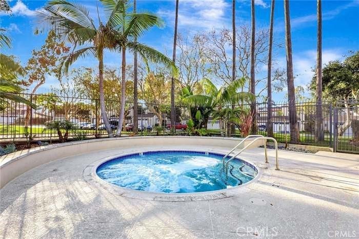 Resort style living in Huntington Beach. This completely - photo 31