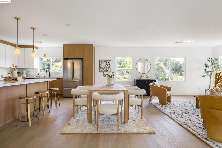 Nestled in Oakland's coveted Crocker Highlands neighborhood, 799 - photo 9