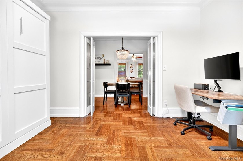 Don't miss this turnkey 2-bedroom, 1-bathroom co-op in one of - photo 18