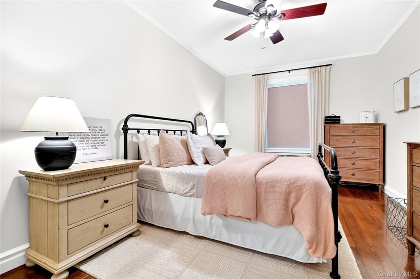 Don't miss this turnkey 2-bedroom, 1-bathroom co-op in one of - photo 19