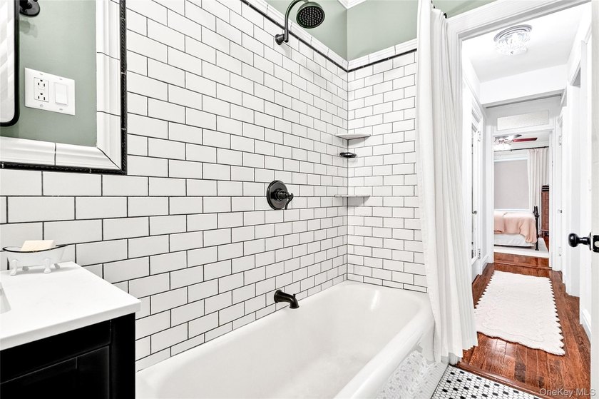 Don't miss this turnkey 2-bedroom, 1-bathroom co-op in one of - photo 23