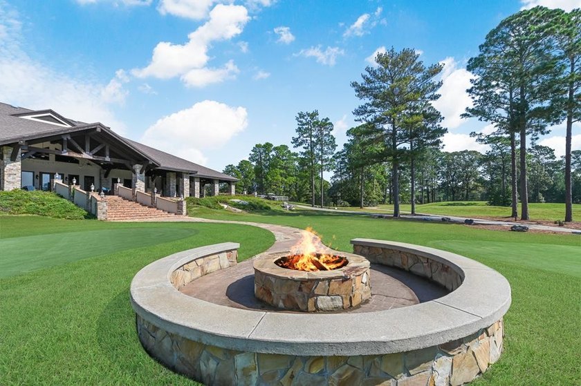 This extraordinary property, INCLUDING BOAT nestled within the - photo 38