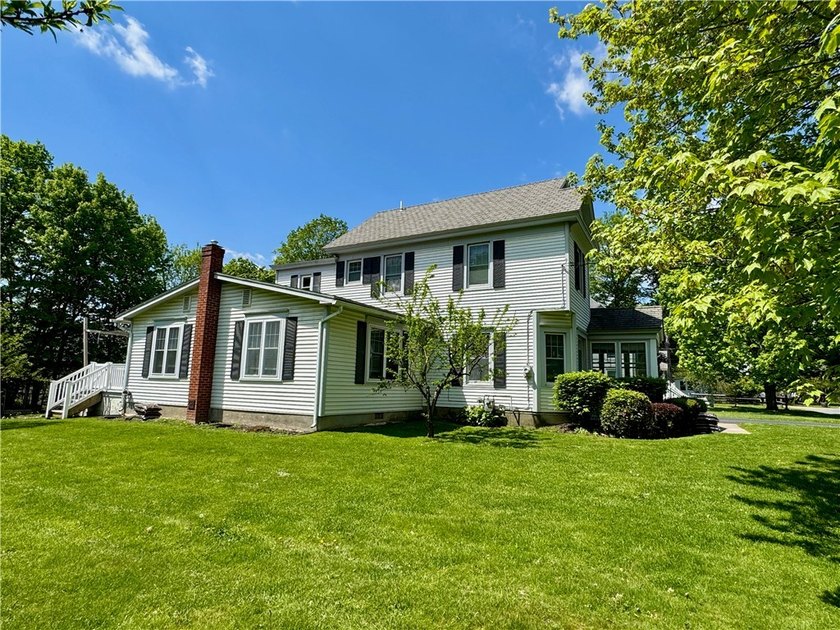 This is the LARGE house on the LARGE lot you have been looking - photo 41