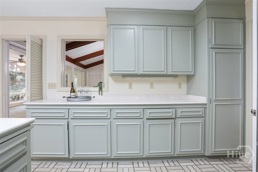 Welcome to this beautiful, spacious home in the prestigious - photo 13