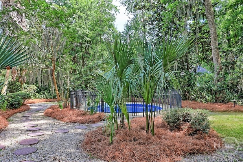 Welcome to this beautiful, spacious home in the prestigious - photo 43