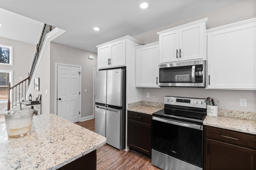 Experience the lowcountry lifestyle at 131 Rhodus Avenue, a - photo 11