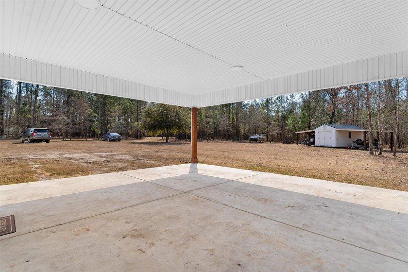 Experience the lowcountry lifestyle at 131 Rhodus Avenue, a - photo 32