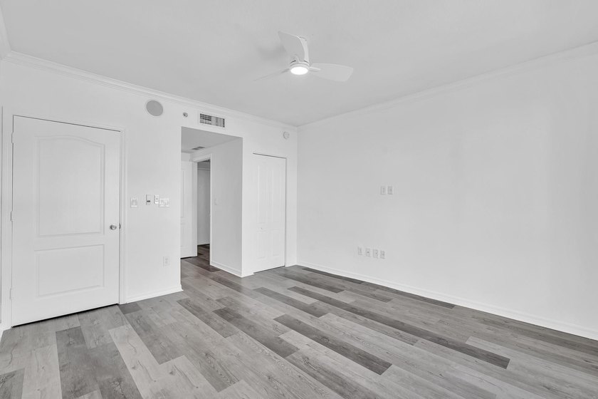 Seller Financing Available! One of the most desirable unit - photo 8