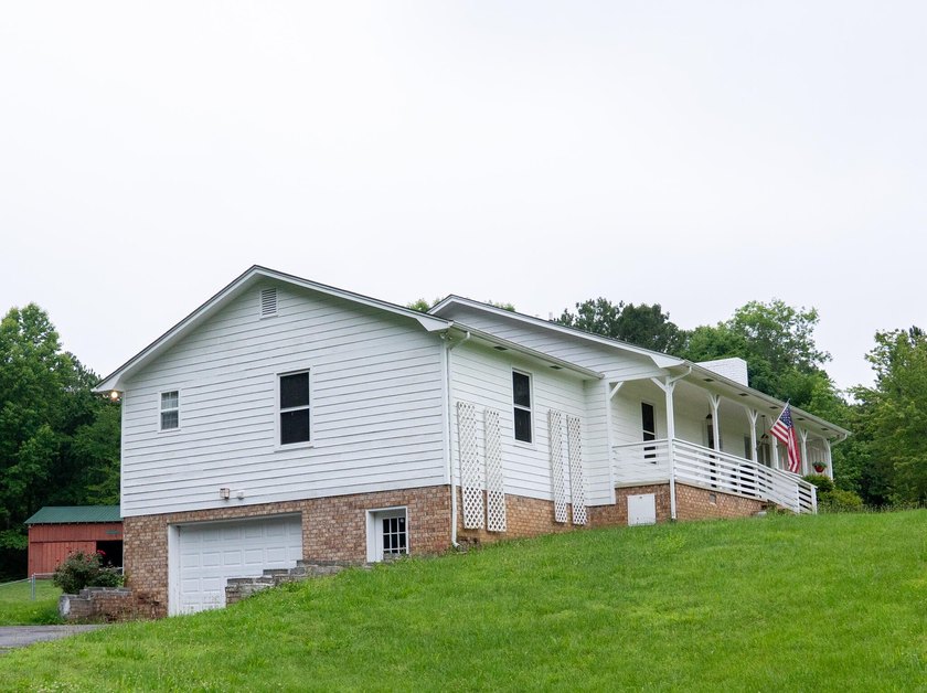 welcome to your own private retreat! Situated on 2 beautiful - photo 3